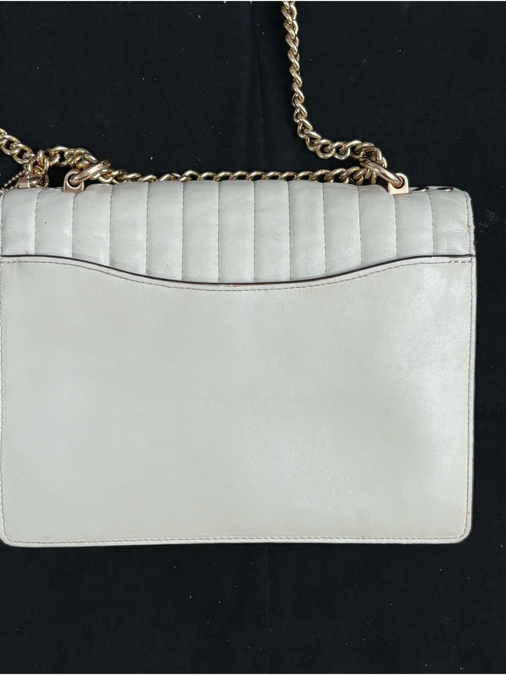 Coach Klare cream Quilted Crossbody & Shoulder Bag Chain Strap & gold hang tag - Picture 5 of 13